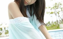 在公交车上破了两个六年级